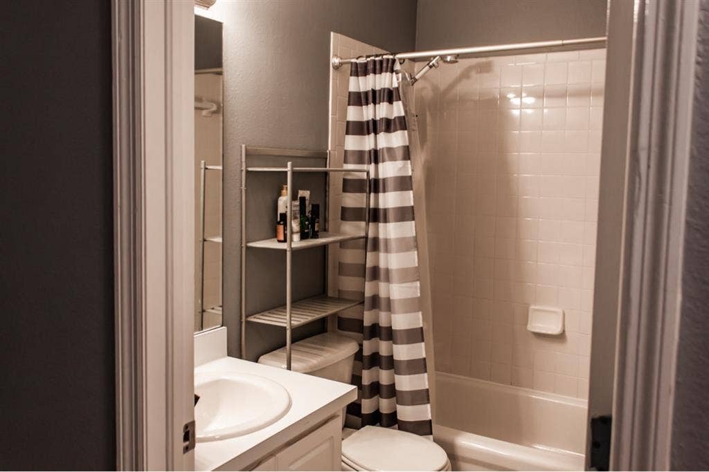 Private Bedroom w/ shared bathroom