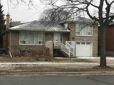 Bathurst/Wilson -BDRM in BSMT Rent
