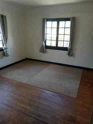 1 bedroom in 4 bedroom house 
