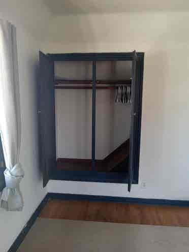1 bedroom in 4 bedroom house 
