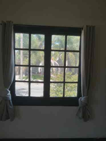 1 bedroom in 4 bedroom house 