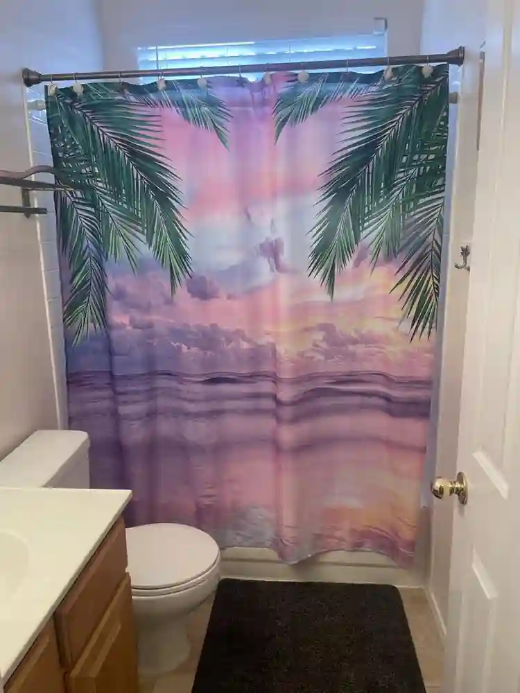 Furnished w/private bathroom