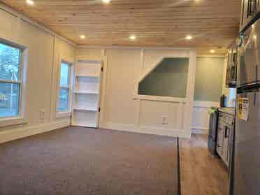 Completely remodeled 1-bedroom apt.