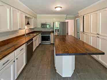4 bedroom house for rent