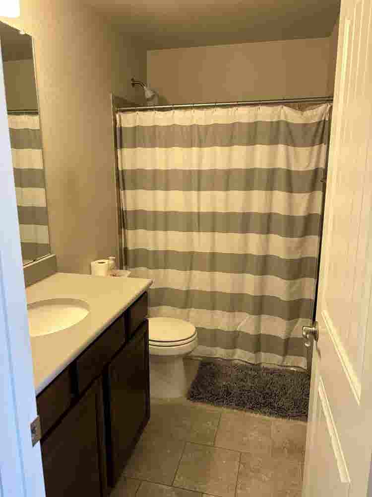 Room(s) for Rent-Falcon Suburb