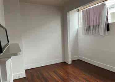Roommate wanted