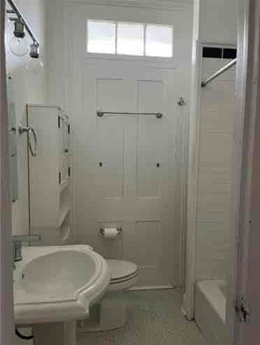 Roommate wanted