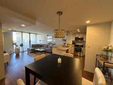 Looking for a female roommate!