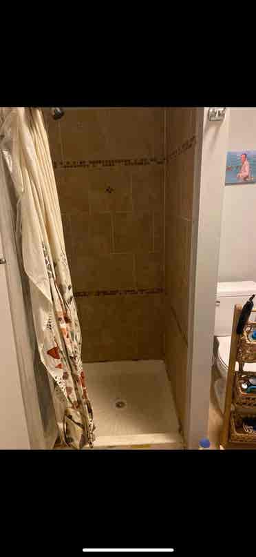 Room for rent with private bathroom