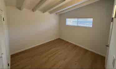 2 rooms for rent