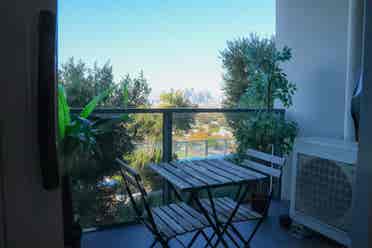 Private room share apartment
