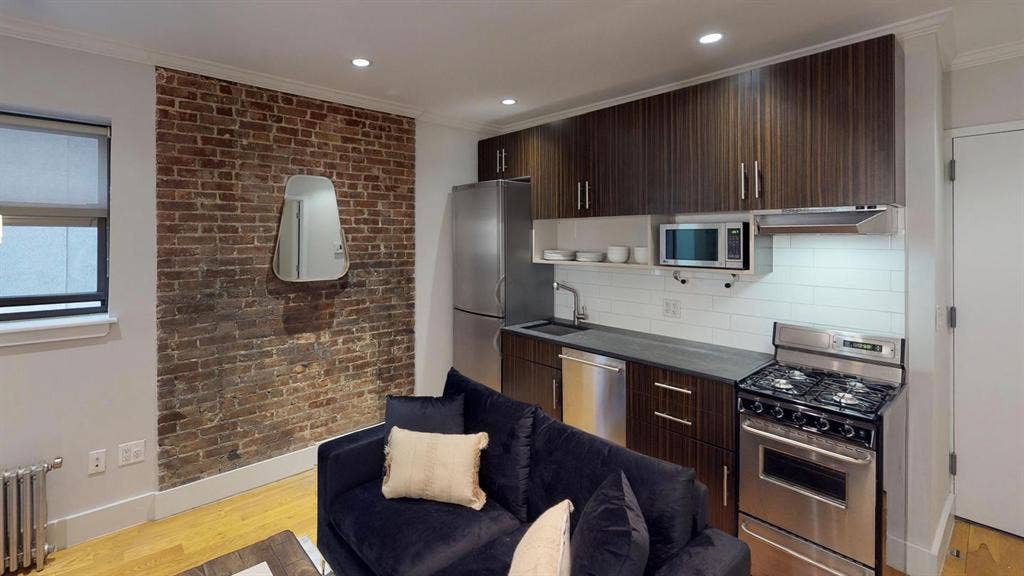 1 BR in New York