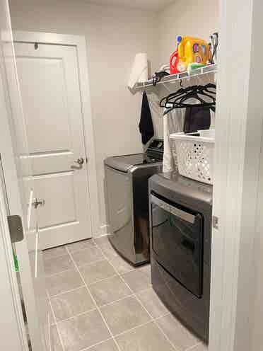 1-BR available in Large Townhouse