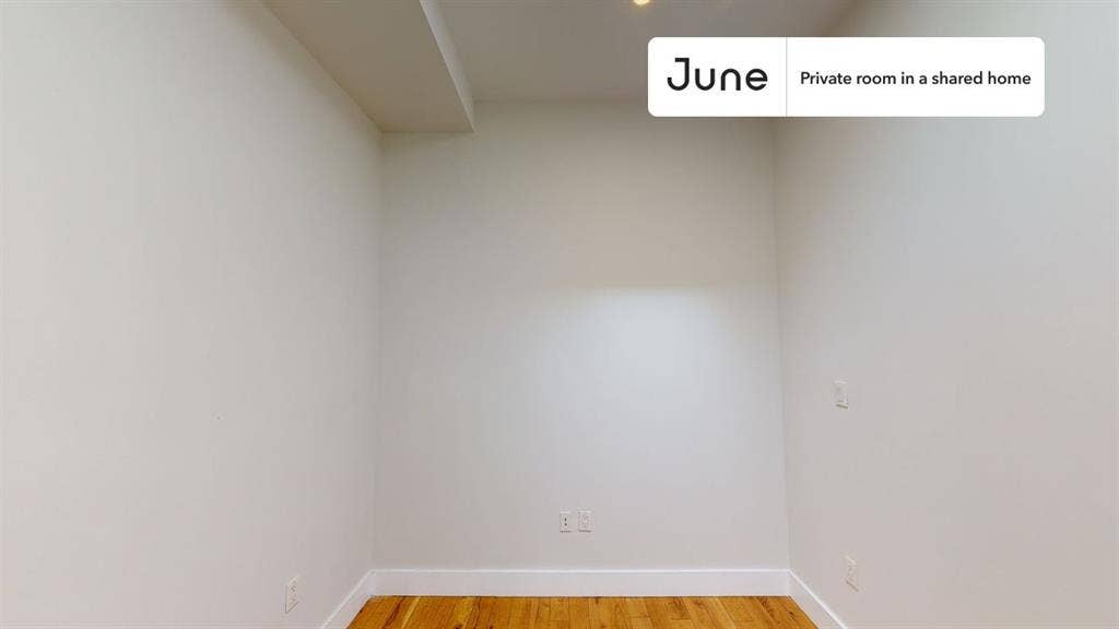 5 BR in New York City