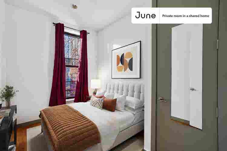 4 BR in New York City