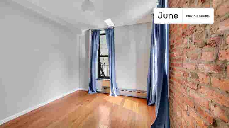 2 BR in New York City