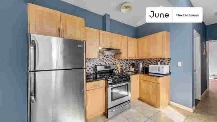 2 BR in New York City
