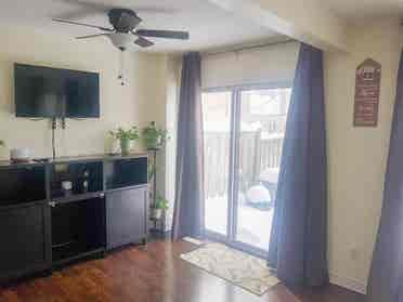 Female Roommate wanted in Brampton