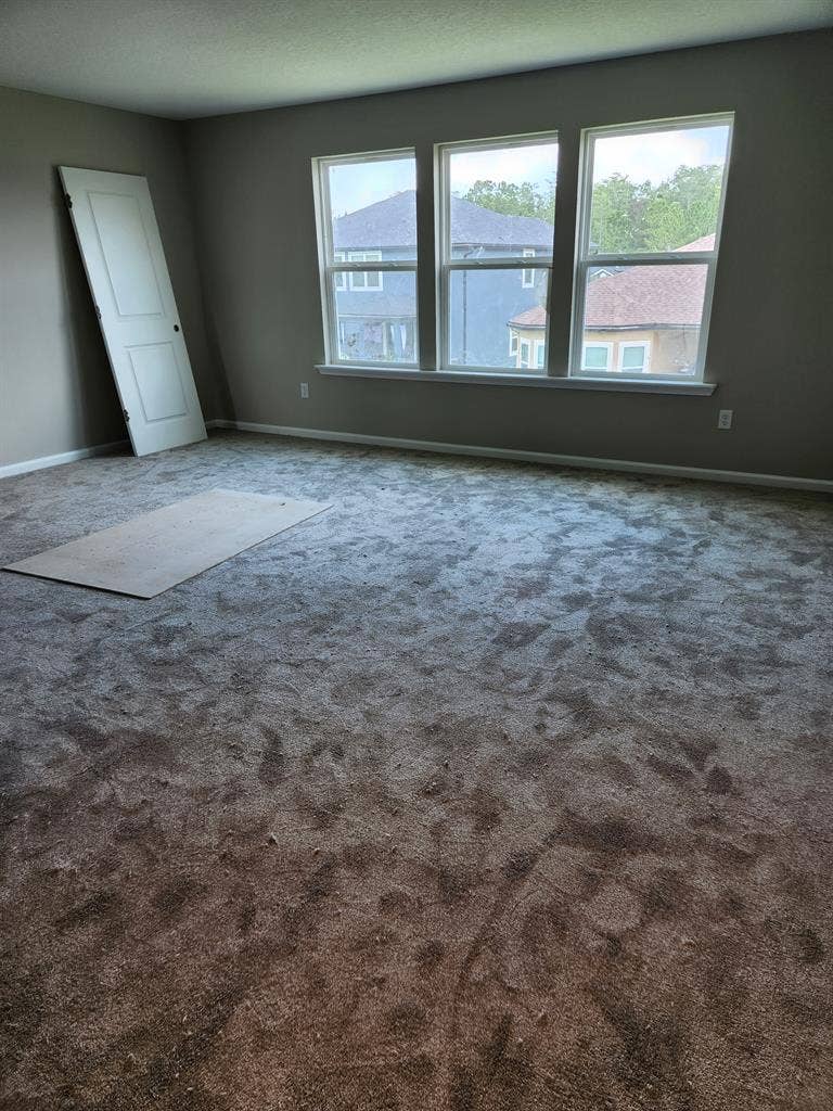 4 rooms to choose from to rent
