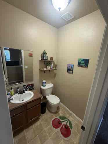 Looking for Roommates
