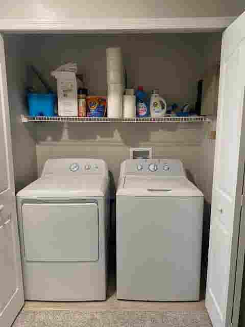 Room + Bath Spacious Maitland Condo