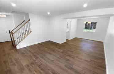 4 bedroom house available for rent