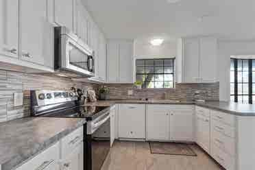 1 BR in Arlington