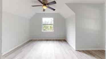 1 BR in Arlington