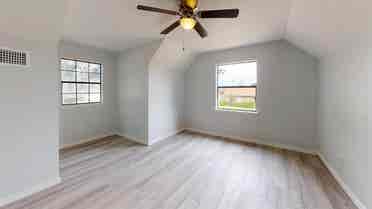 1 BR in Arlington