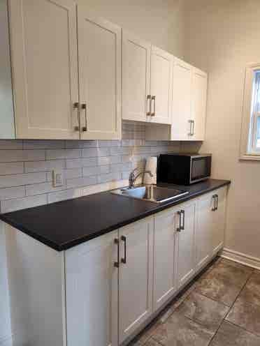 **Charming furnished b**