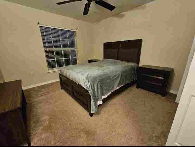 Private room, private bathroom