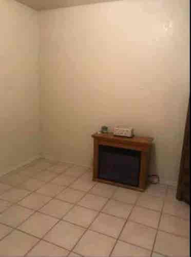 Private room detached from house!