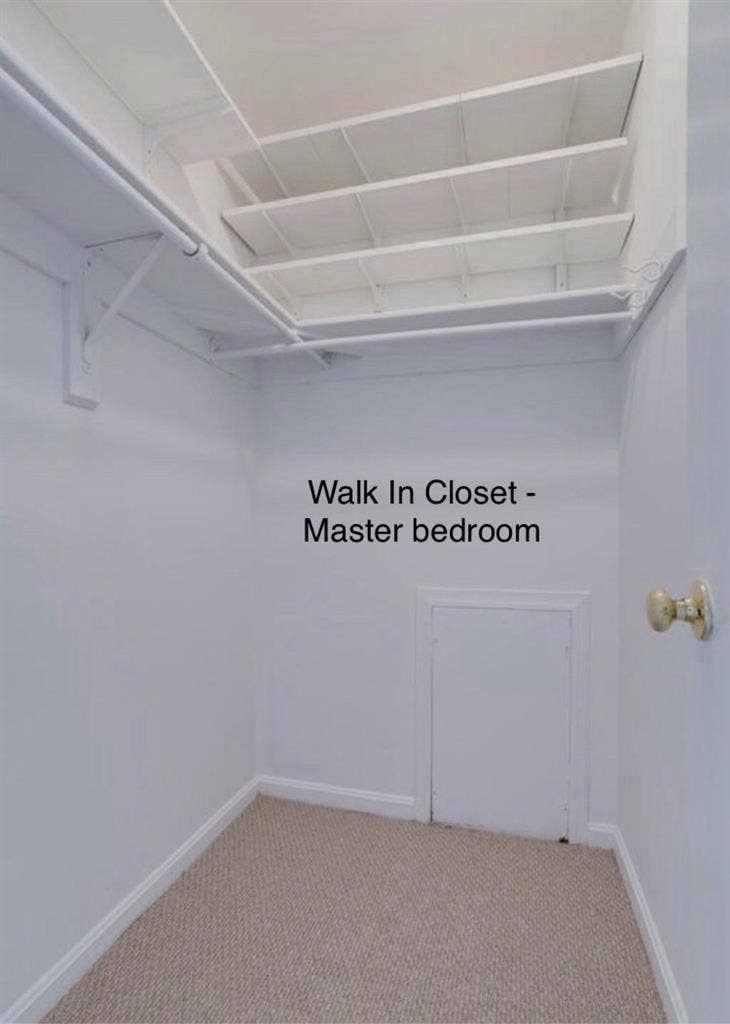 Master Bedroom/ Private bath