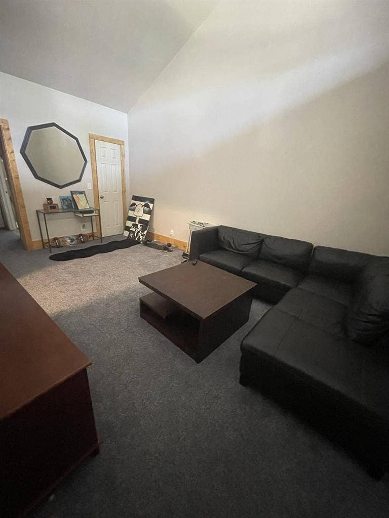 Room available mid August