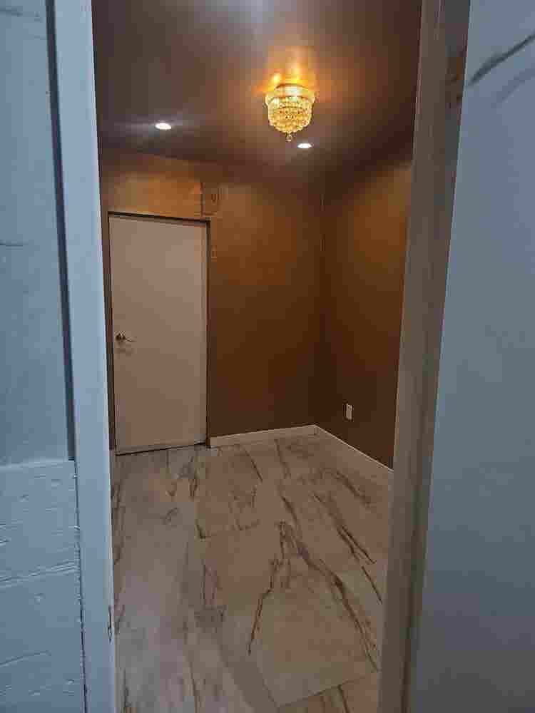 Private room for rent in Carson