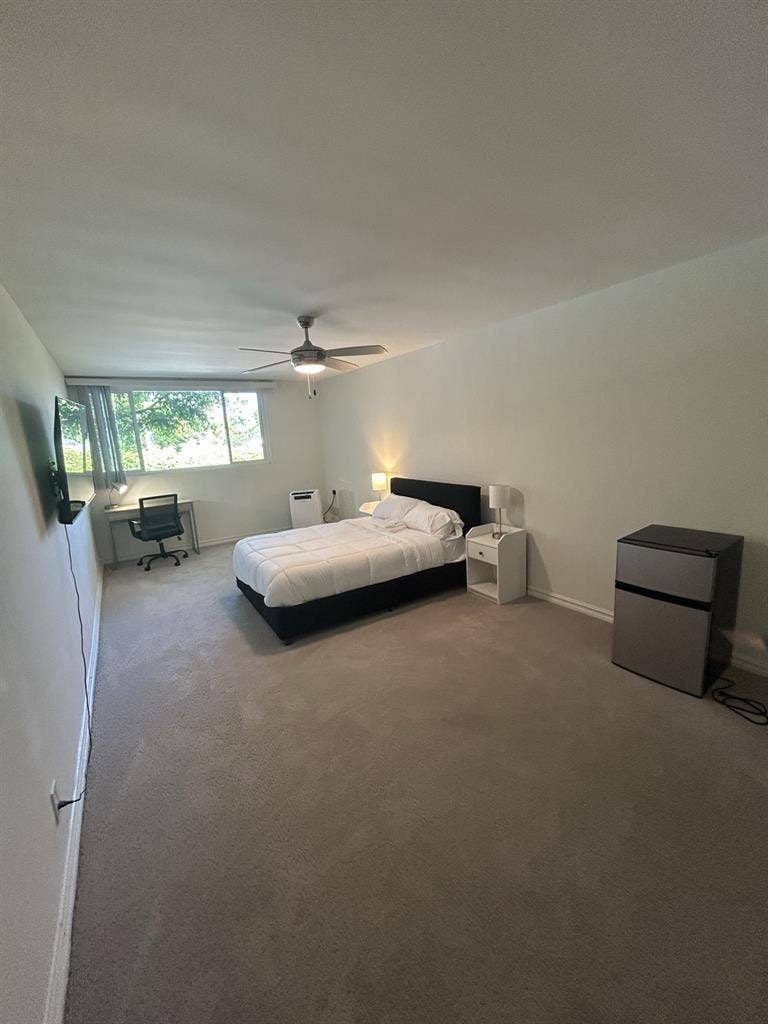 Roommate for shared bedroom