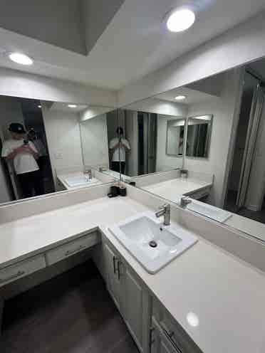 Roommate for shared bedroom