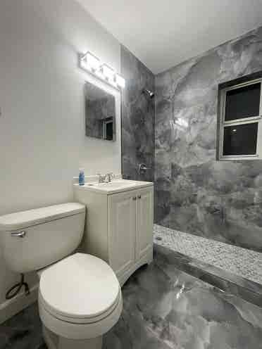 Room in North Miami | Call Sign