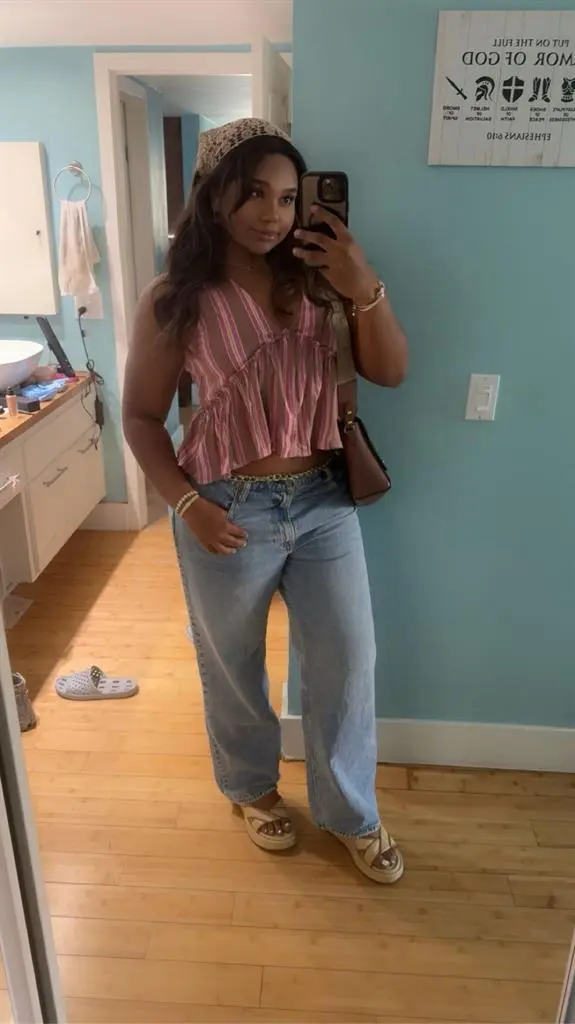 FEMALE ROOMMATE DTLA IN SEPTEMBER📍