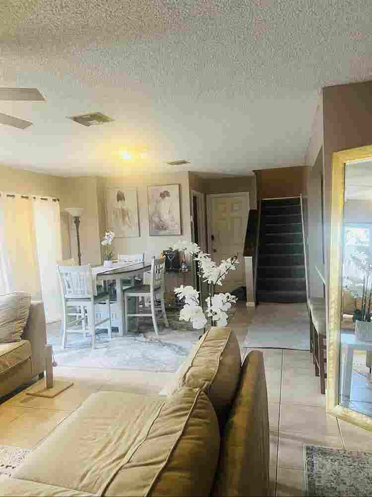 Room available (Palm beach gardens)