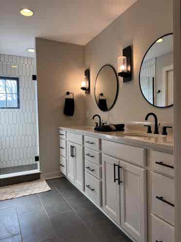 King bed with double vanity bath