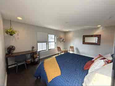 King bed with double vanity bath