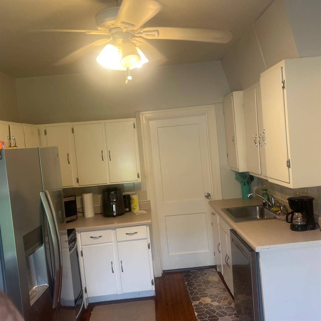Furnished Room For Rent $