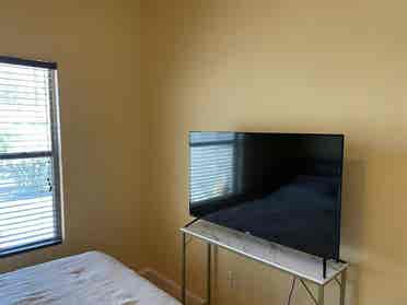 Quiet Room in the heart of Surprise