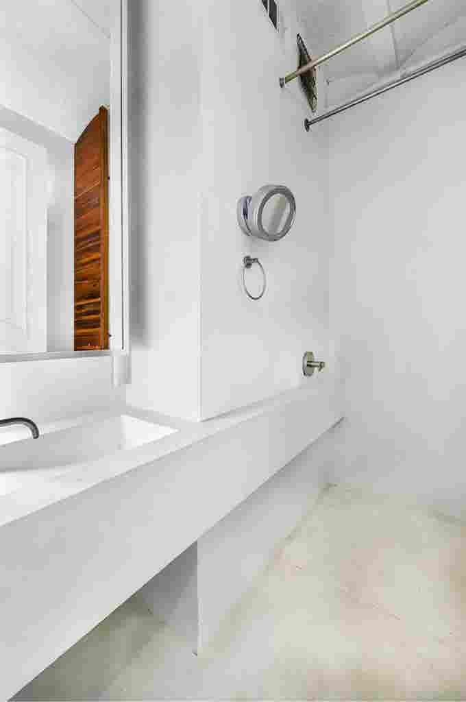 1 BR in Gramercy Penthouse Aug 1