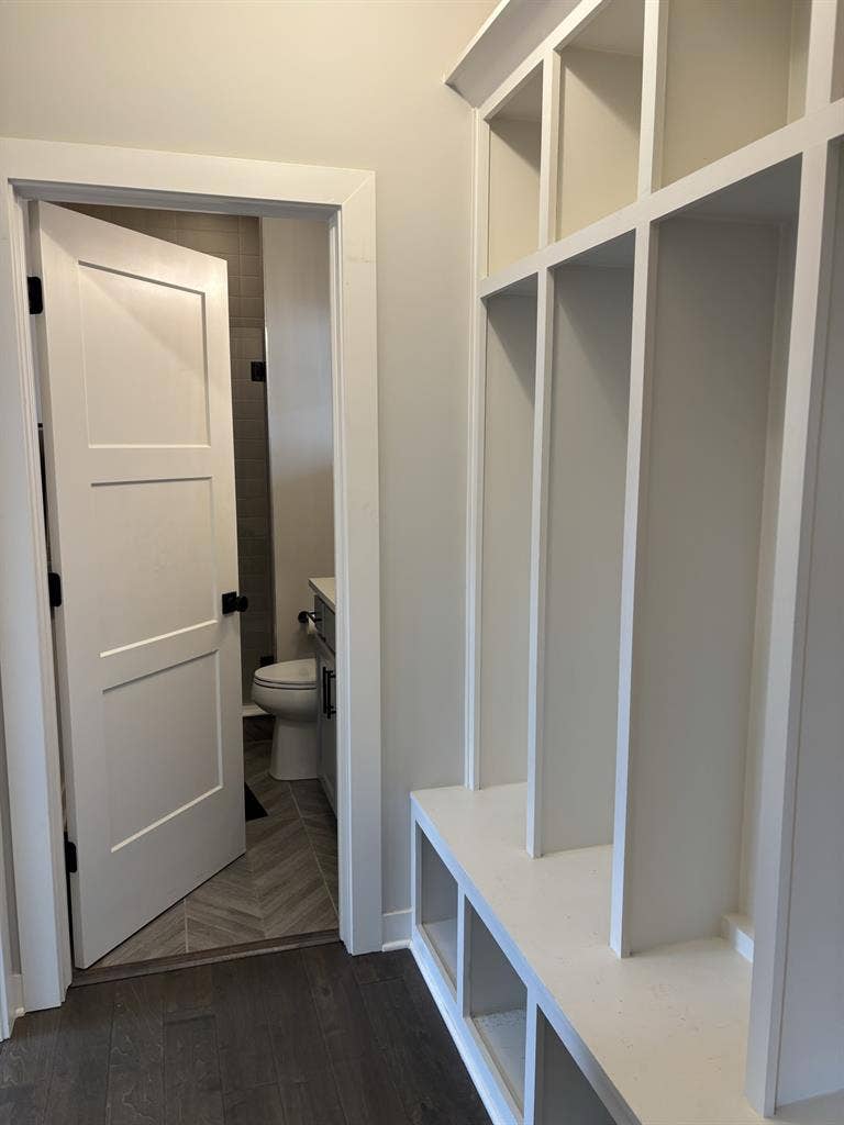 Main Floor Queen w/ private bath