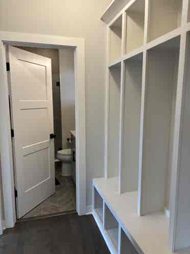 Main Floor Queen w/ private bath