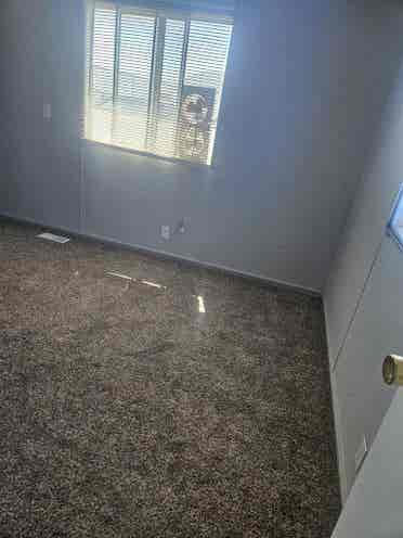 Needing roommate
