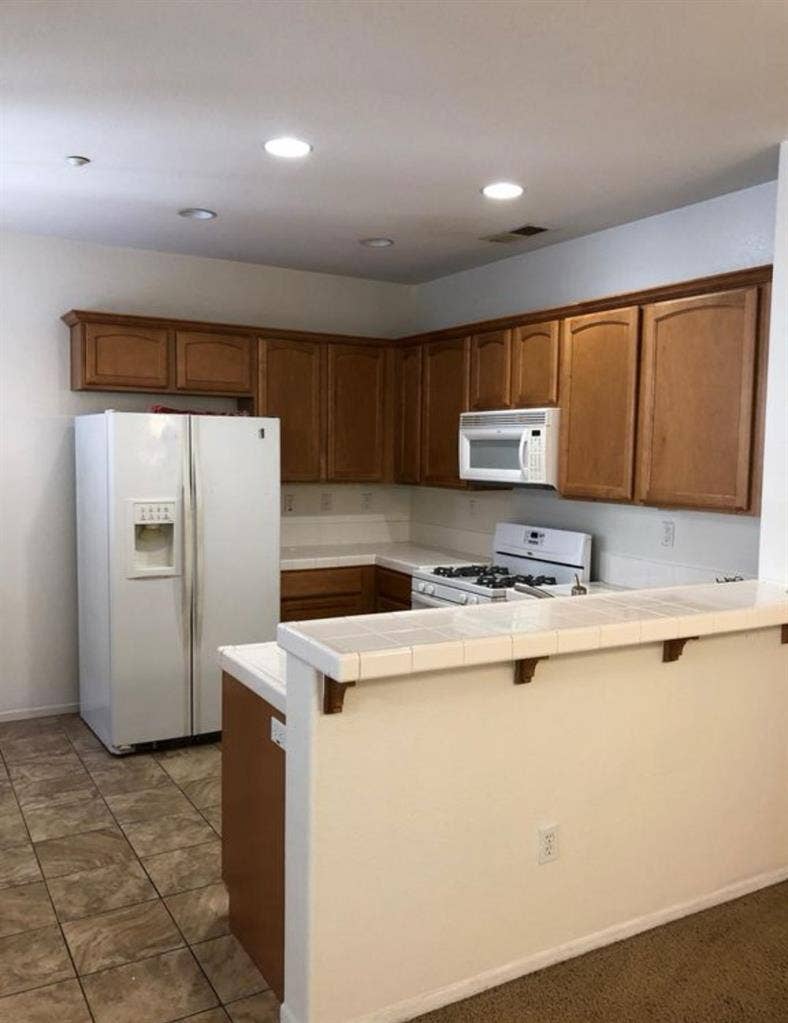 Oceanside 3 bedroom Home