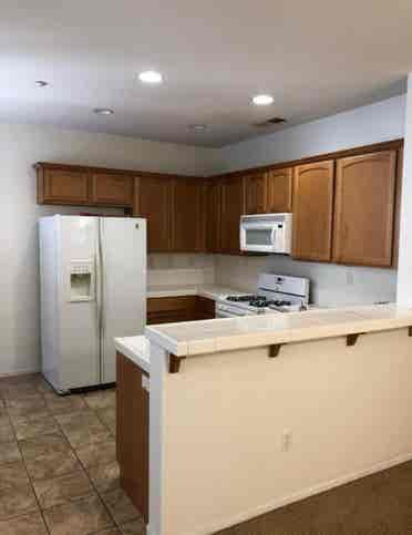 Oceanside 3 bedroom Home